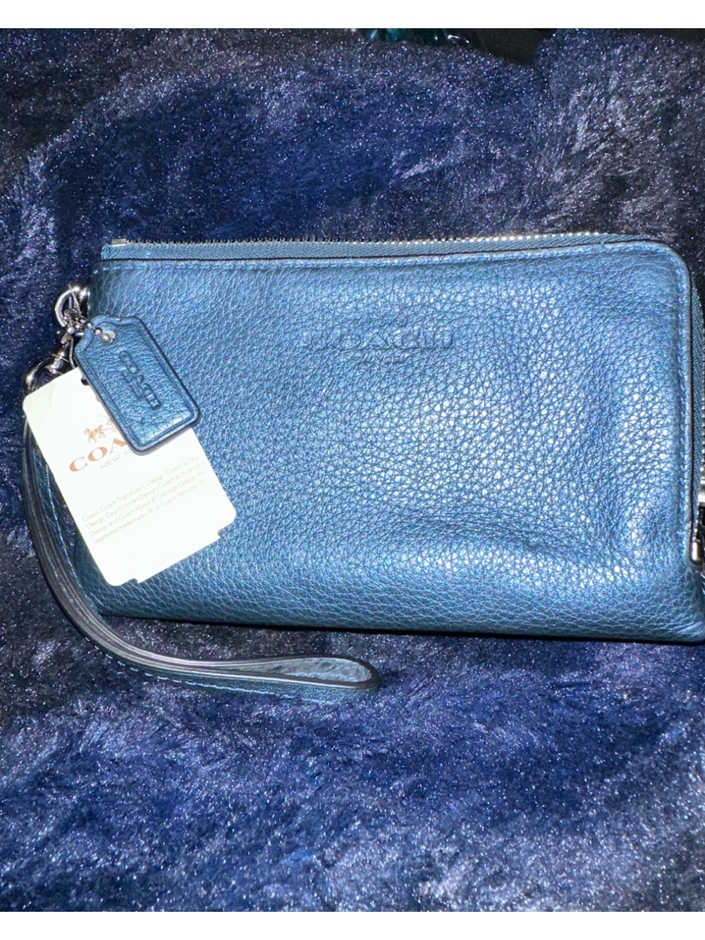 NWT Coach Blueish Green Pebbled Double Leather Wristlet Pouch